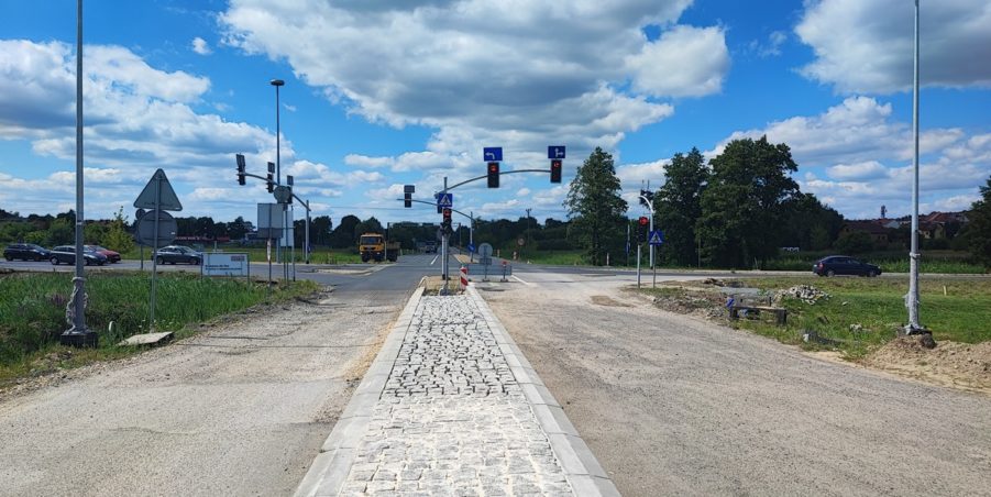 2024 08 06 km 244+600 skrzyżowanie z ul. Gliwicką strona lewa
