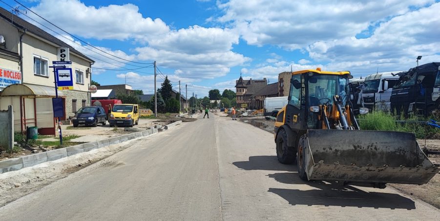 2024 08 06 km 247+700 Karchowice ulica Polna
