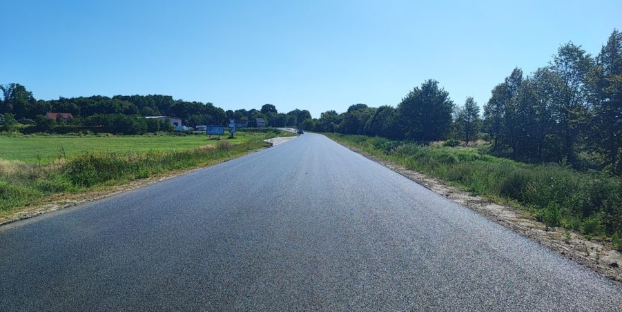 2024 08 14 km 245+300 droga wzdłuż rzeki Drama