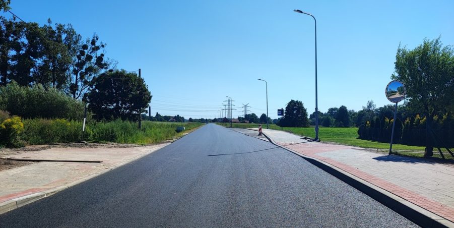 2024 08 14 km 246+550 ul. Wiejska strona prawa