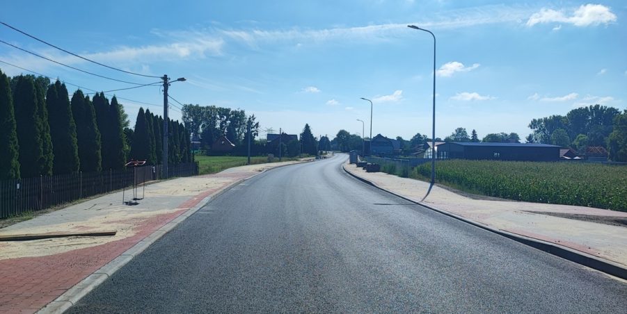 2024 08 20 km 246+400 ul. Wiejska strona prawa