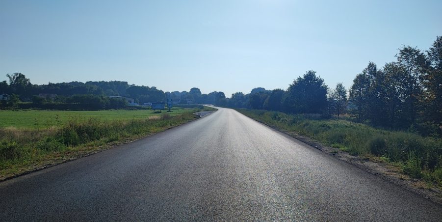 2024 08 29 km 245+300 droga wzdłuż rzeki Drama