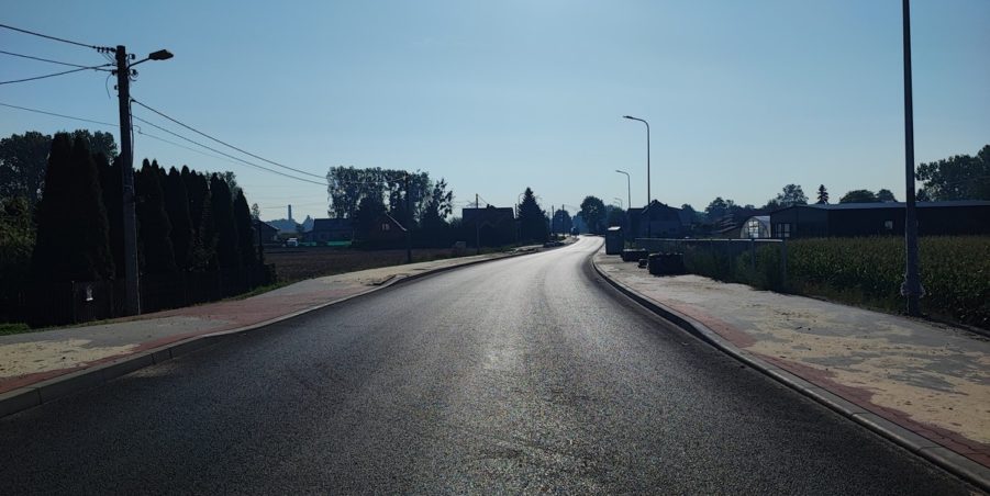 2024 08 29 km 246+400 ul. Wiejska strona prawa
