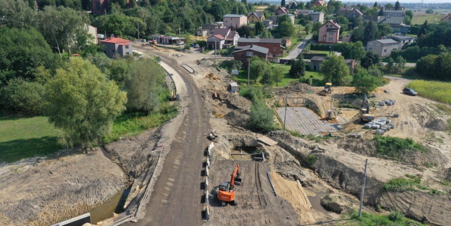 39. 253+250 Wieszowa ul Mickiewicza, przepust P9, zbiornik ZR 05