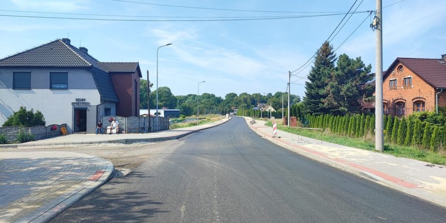 2024 09 03 km 246+550 ul. Wiejska strona lewa