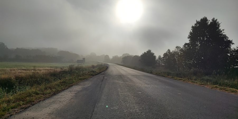 2024 09 11 km 245+300 droga wzdłuż rzeki Drama