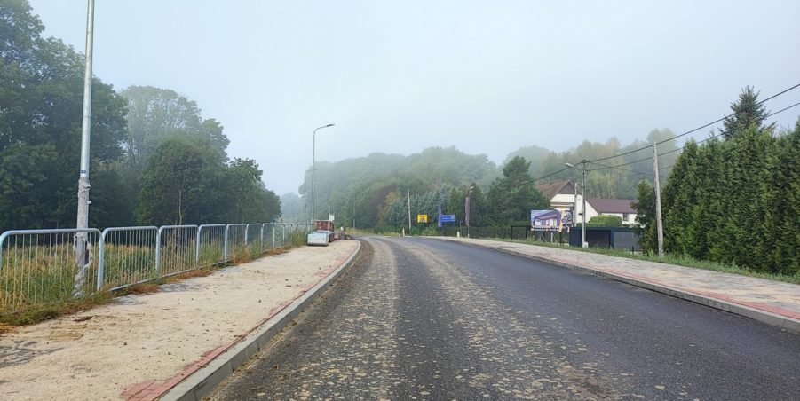 2024 09 11 km 246+400 ul. Wiejska strona lewa