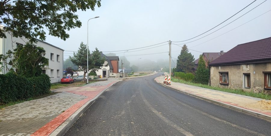 2024 09 11 km 246+550 ul. Wiejska strona lewa