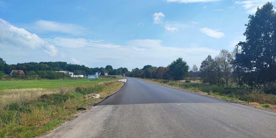 2024 09 19 km 245+300 droga wzdłuż rzeki Drama