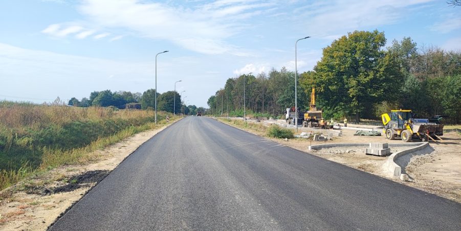 2024 09 19 km 248+900 las Boniowski parking