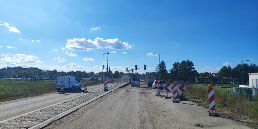 2024 09 25 km 244+600 skrzyżowanie z ul. Gliwicką strona lewa