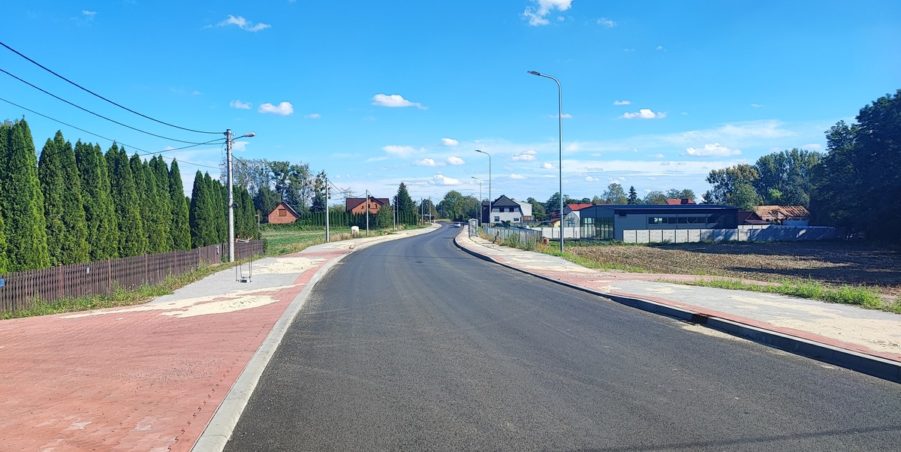 2024 09 25 km 246+400 ul. Wiejska strona prawa