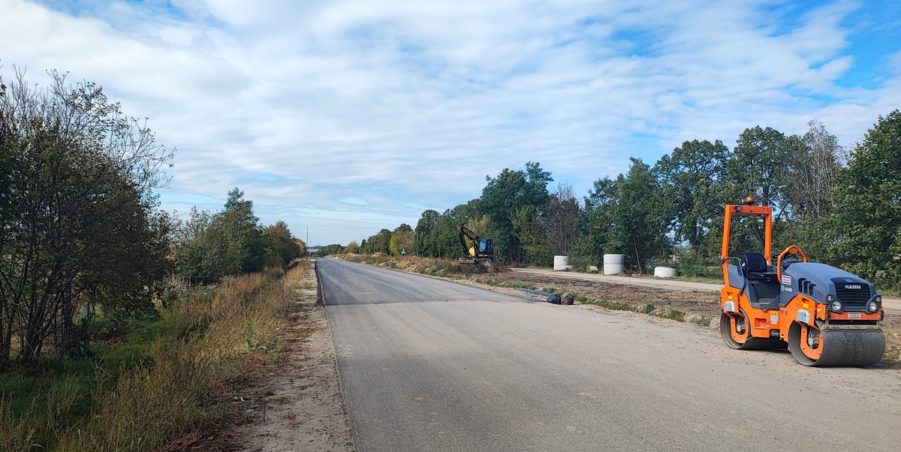 2024 10 01 km 251+200 ul. Konary przystanek