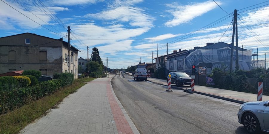 2024 10 01 km 255+100 przy A1 strona prawa