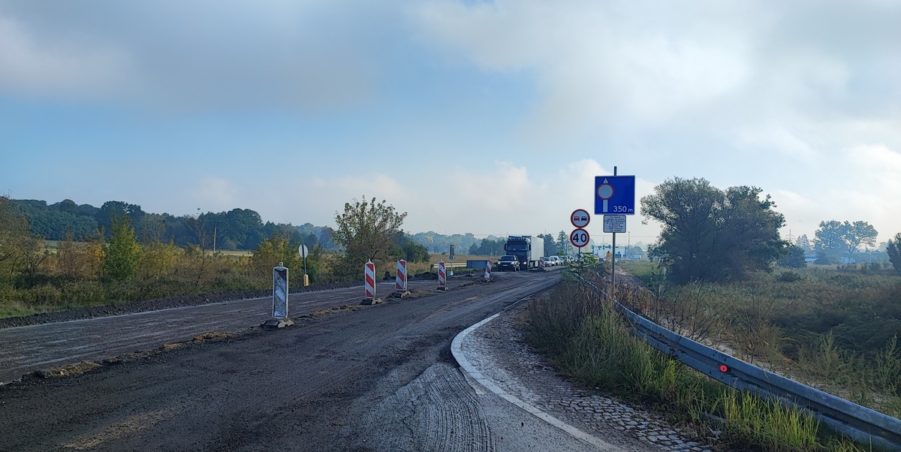 2024 10 07 km 244+150 skrzyżowanie z ul. Powstańców Śląskich strona prawa