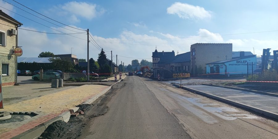 2024 10 07 km 247+700 Karchowice ulica Polna