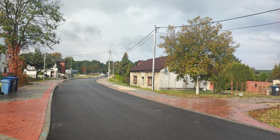 2024 10 15 km 246+550 ul. Wiejska strona lewa