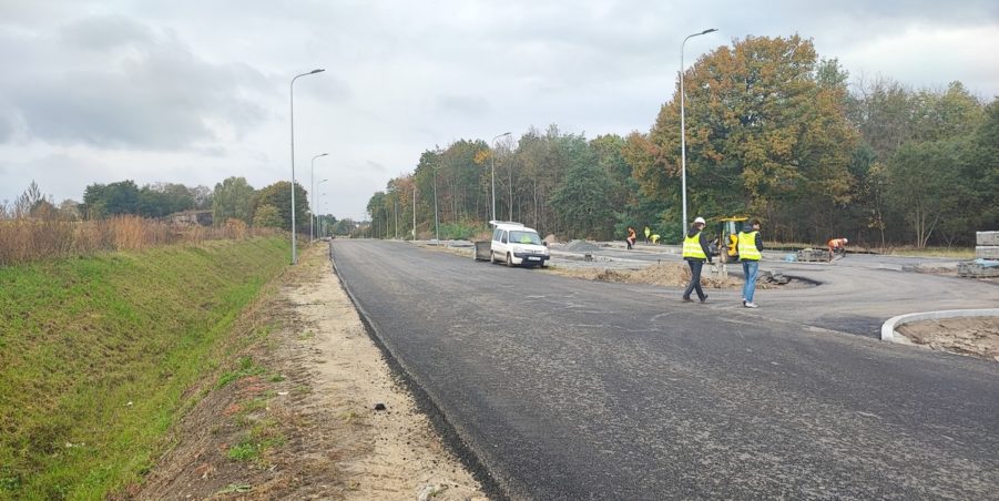 2024 10 15 km 248+900 las Boniowski parking