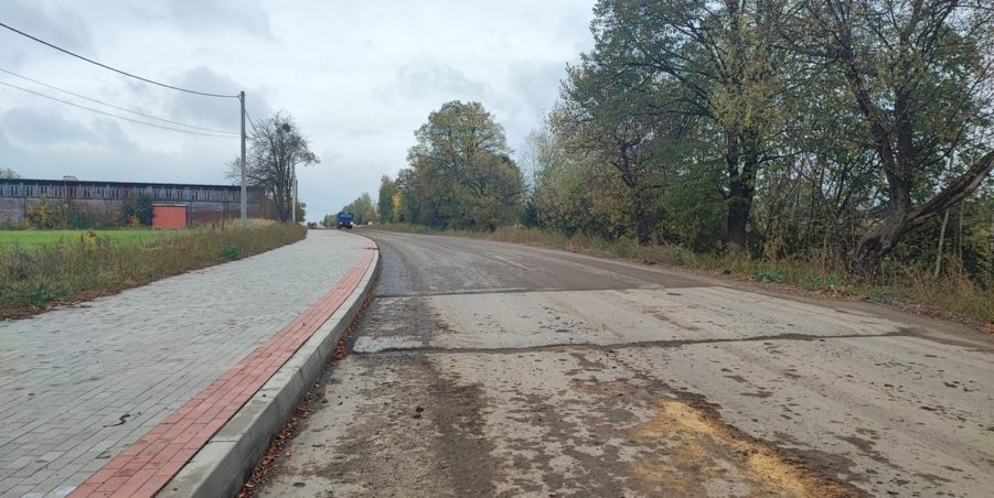 2024 10 15 km 252+950 ul. Robotnicza strona lewa