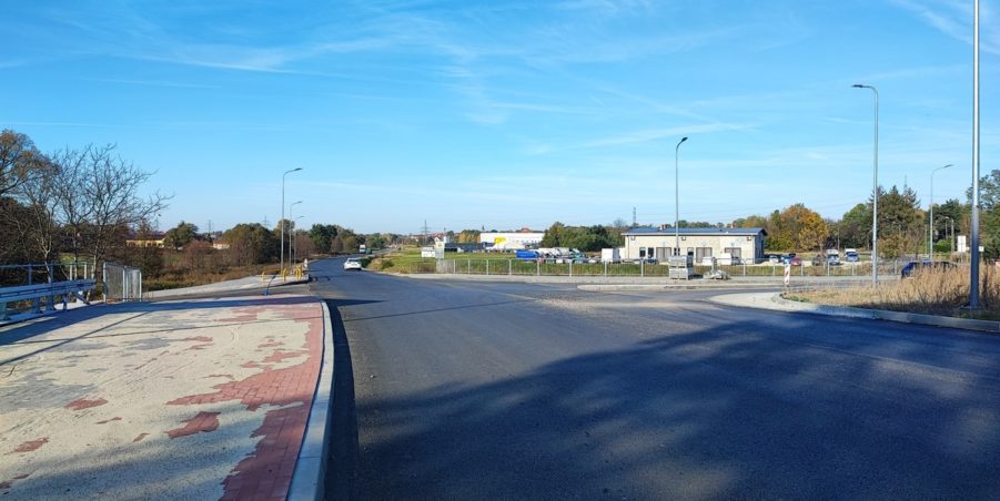 2024 10 22 km 245+600 droga wzdłuż rzeki Drama