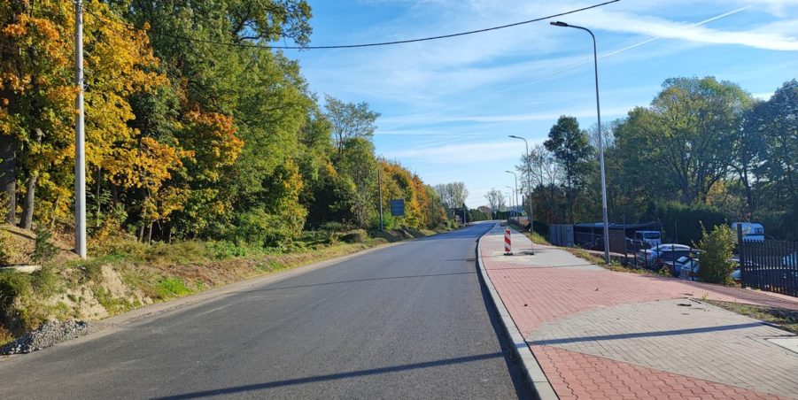 2024 10 22 km 246+000 ul. Bytomska strona prawa