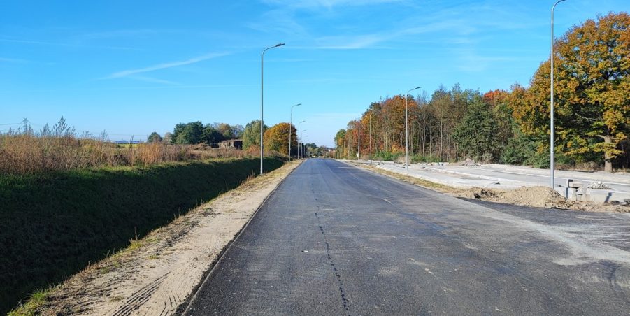 2024 10 22 km 248+900 las Boniowski parking
