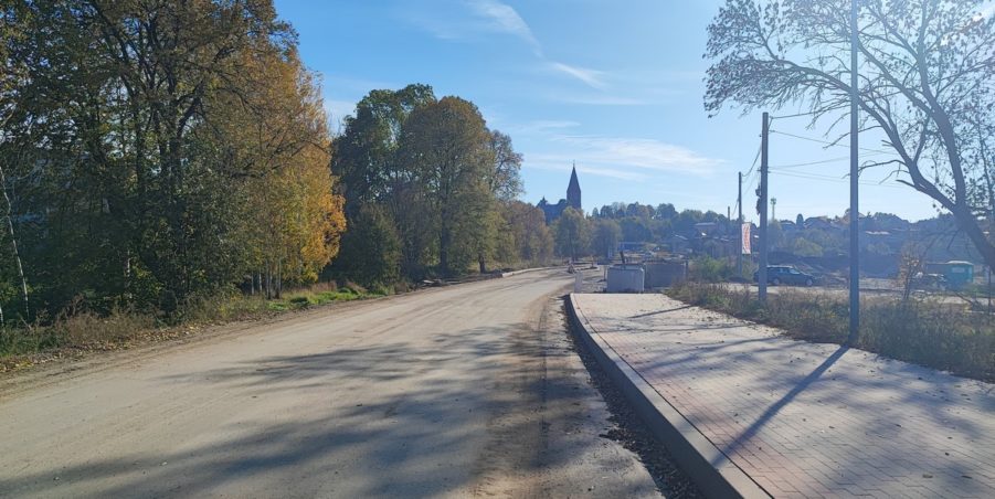 2024 10 22 km 252+950 ul. Robotnicza strona prawa