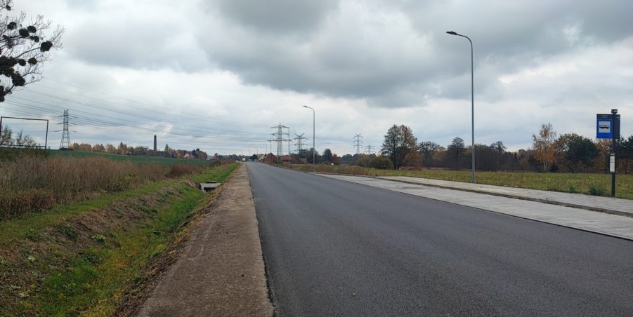 2024 10 31 km 246+550 ul. Wiejska strona prawa