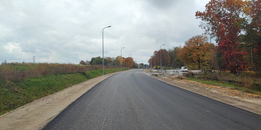 2024 10 31 km 248+900 las Boniowski parking