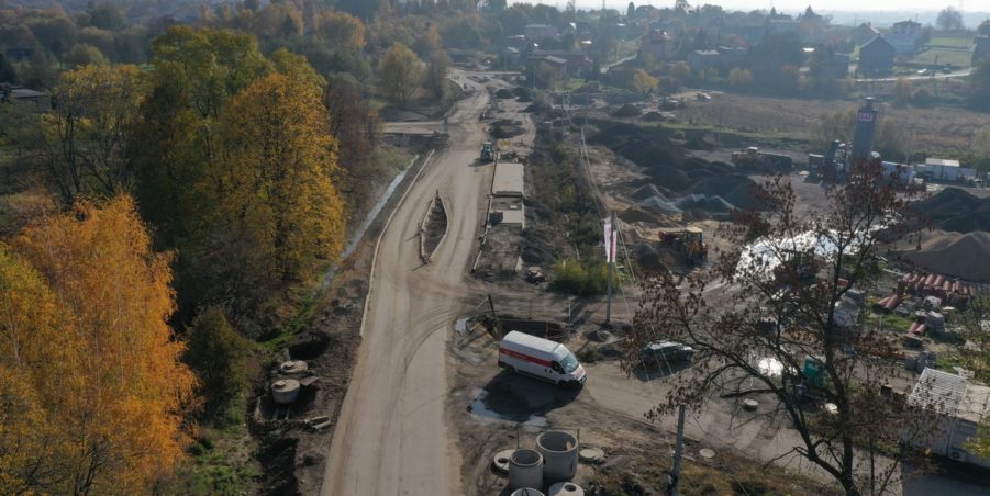 38. 253+100 Wieszowa ul Robotnicza zaplecze budowy