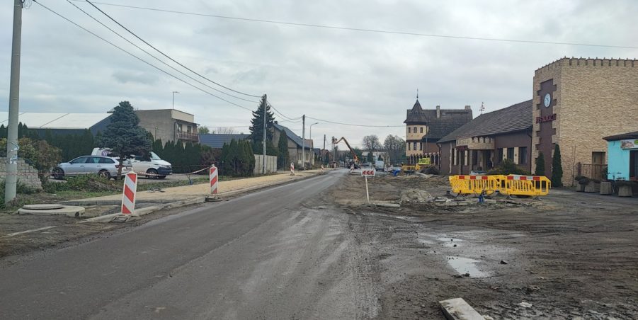 2024 11 14 km 247+700 Karchowice ulica Polna