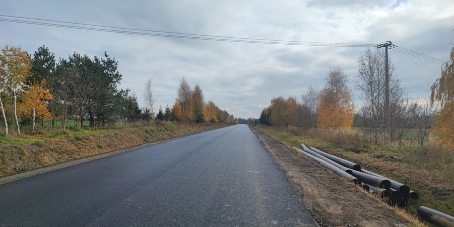2024 11 14 km 252+500 pola strona prawa