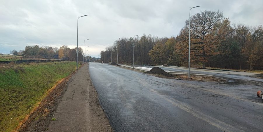 2024 11 18 km 248+900 las Boniowski parking