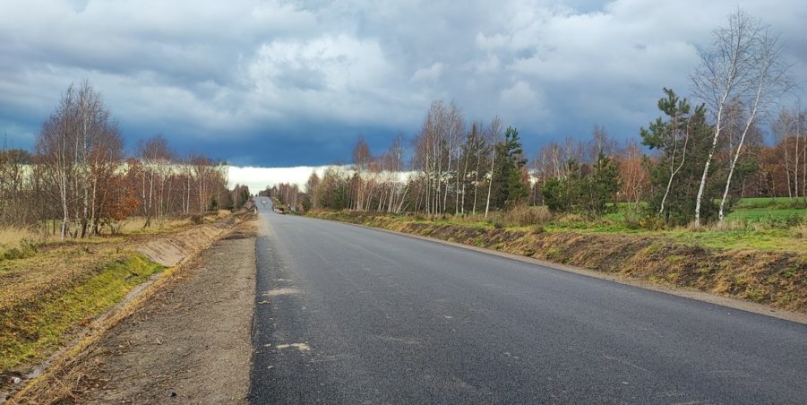 2024 11 28 km 252+500 pola strona lewa