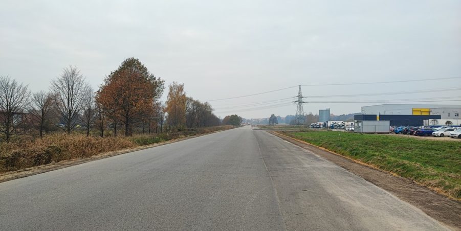 km 245+300 zjazd do Polmarkus