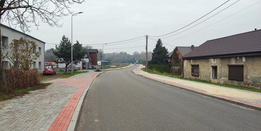km 246+550 ul. Wiejska strona lewa
