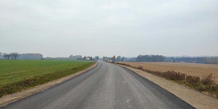 km 250+650 pola