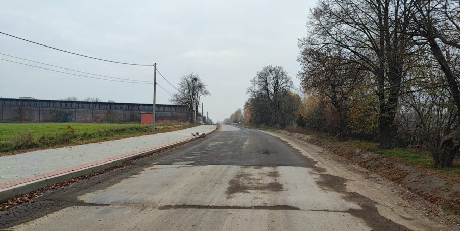km 252+950 ul. Robotnicza strona lewa