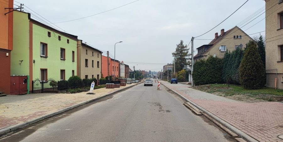 km 254+400 Wieszowa strona lewa