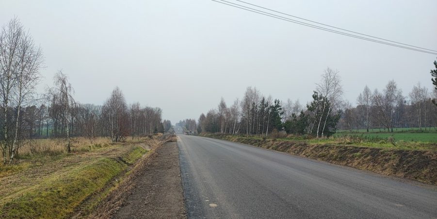 2024 12 04 km 252+500 pola strona lewa