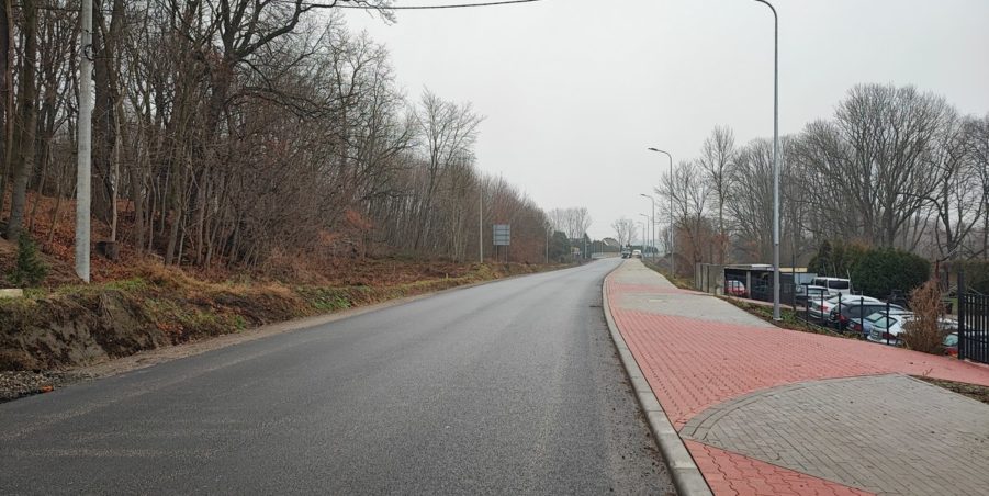 2024 12 13 km 246+000 ul. Bytomska strona prawa