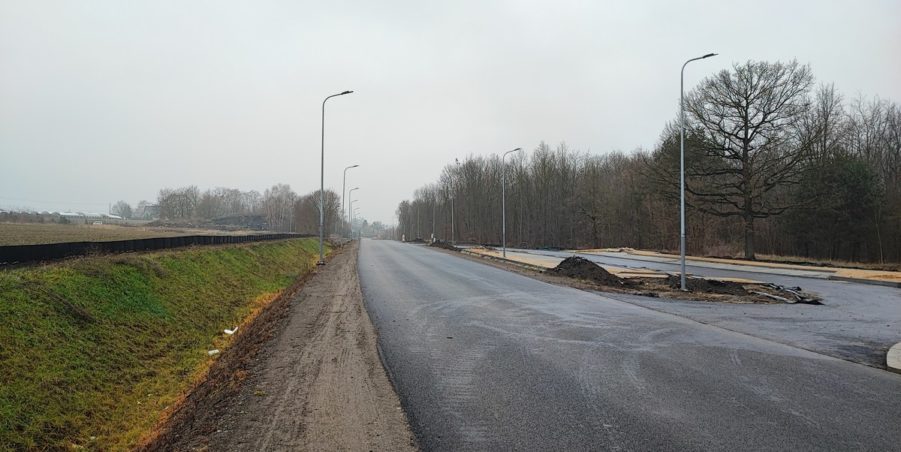 2024 12 13 km 248+900 las Boniowski parking