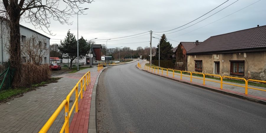2024 12 17 km 246+550 ul. Wiejska strona lewa