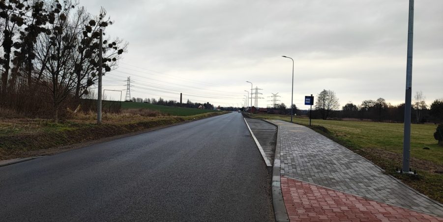 2024 12 17 km 246+550 ul. Wiejska strona prawa