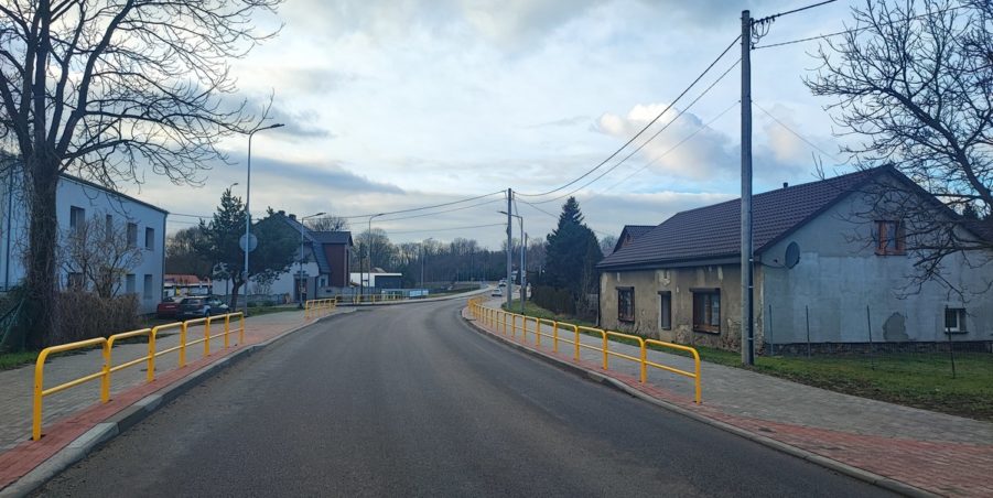 2024 12 23 km 246+550 ul. Wiejska strona lewa