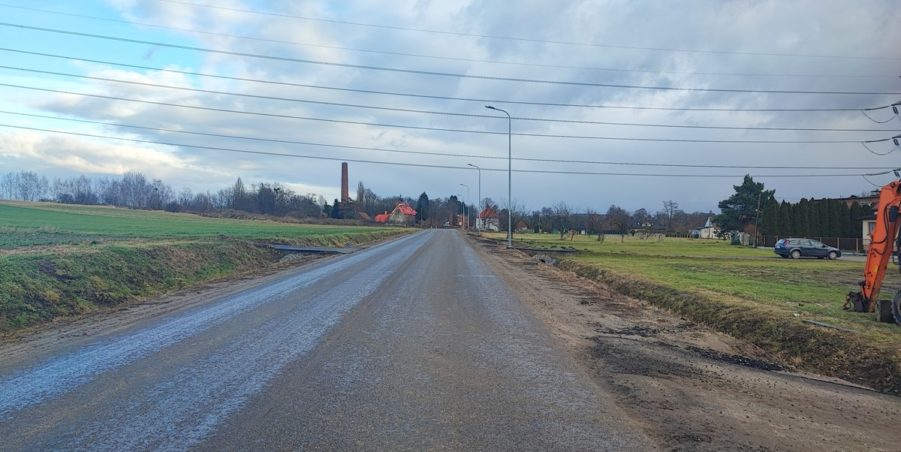 2024 12 23 km 247+200 pola strona prawa