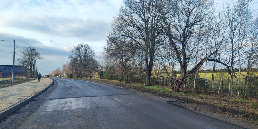 2024 12 23 km 252+950 ul. Robotnicza strona lewa