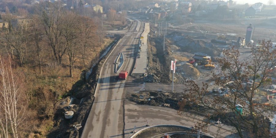38. 253+100 Wieszowa ul Robotnicza zaplecze budowy