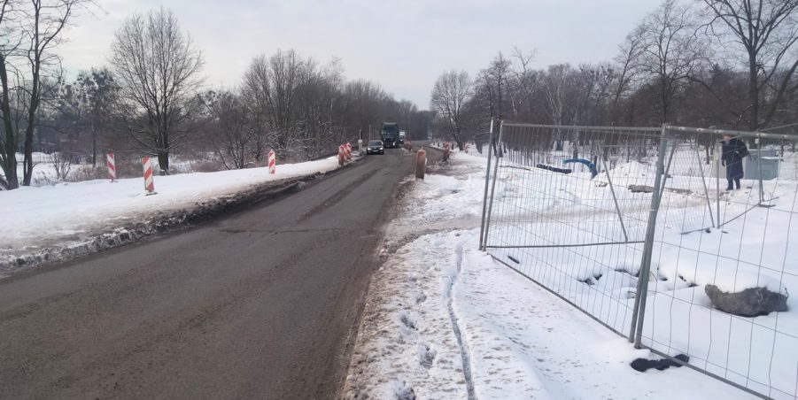 2025 01 14 km 244+150 skrzyżowanie z ul. Powstańców Śląskich strona lewa