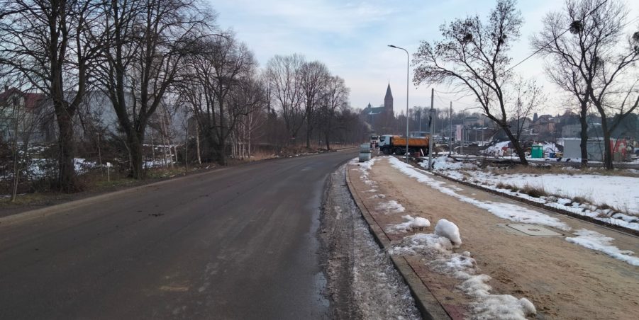 2025 01 23 km 252+950 ul. Robotnicza strona prawa